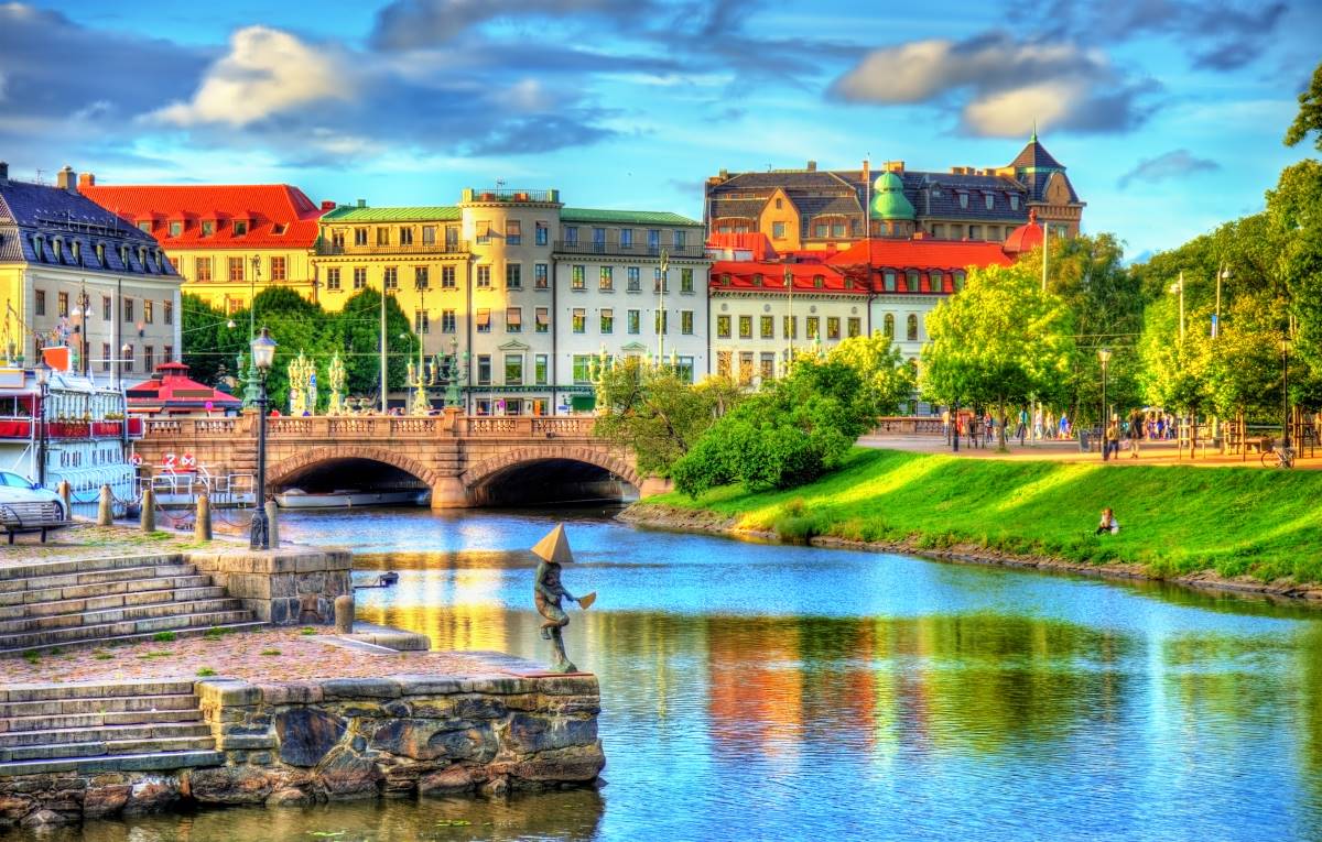 Schönes Stadtbild von Göteborg mit Kanälen