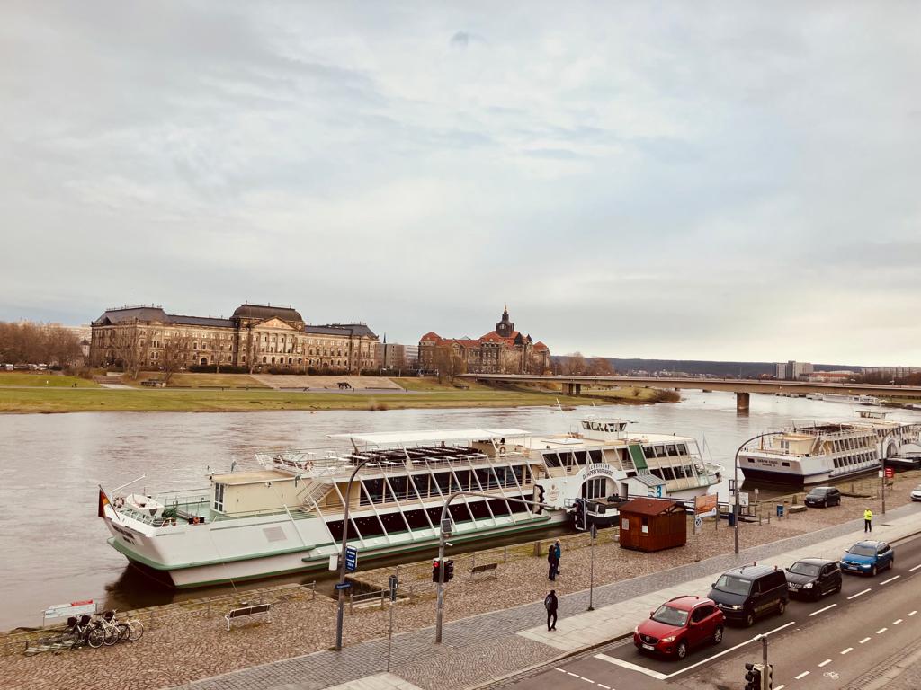 Anleger für Bootsfahrten in Dresden