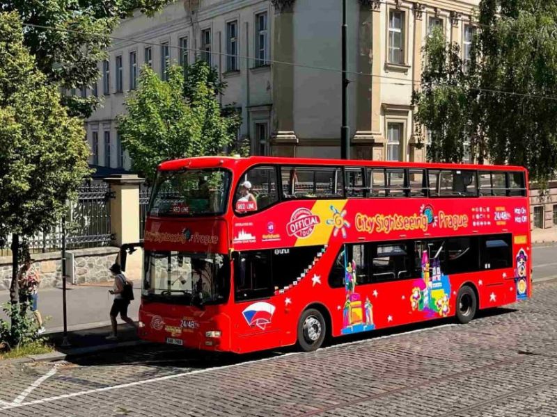 Prag Schiffsrundfahrt und Stadtrundfahrt mit Boot und Bus