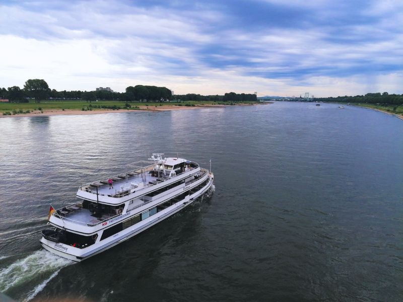 Boat Tour in Cologne Germany